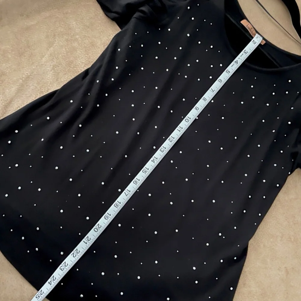 Belldini Cold Shoulder Top Large - Picture 10 of 14